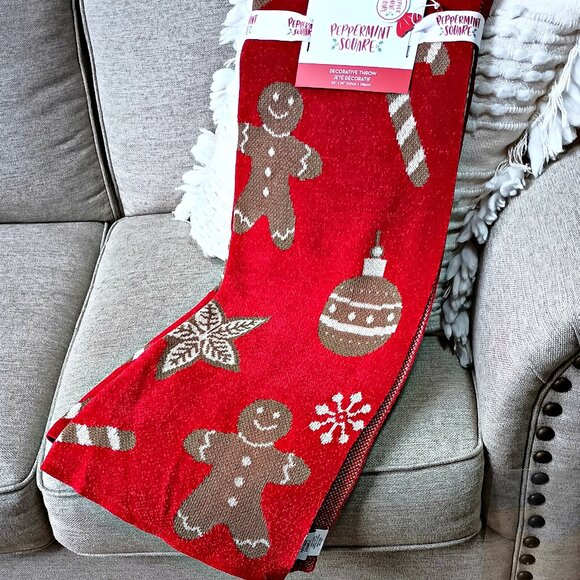 NEW! EXQUISITE SWEATER KNIT GINGERBREAD BLANKET - Picture 1 of 5
